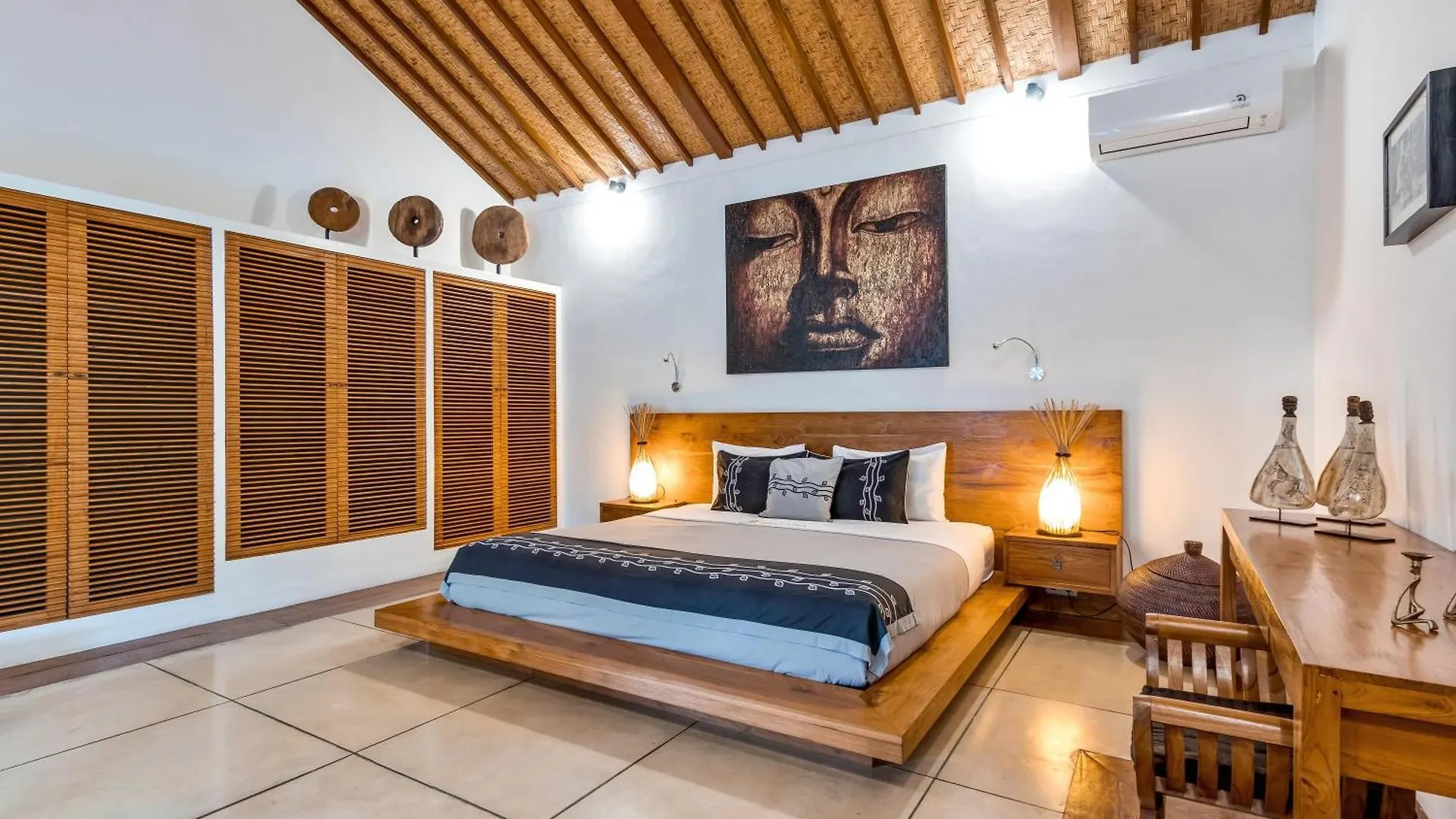 Villa Shantika By Villa Finder Seminyak